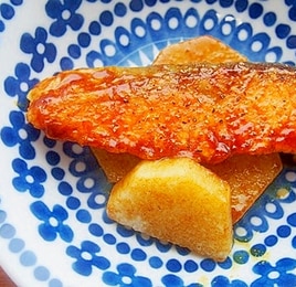 鮭と長芋のカレー粉照り焼き